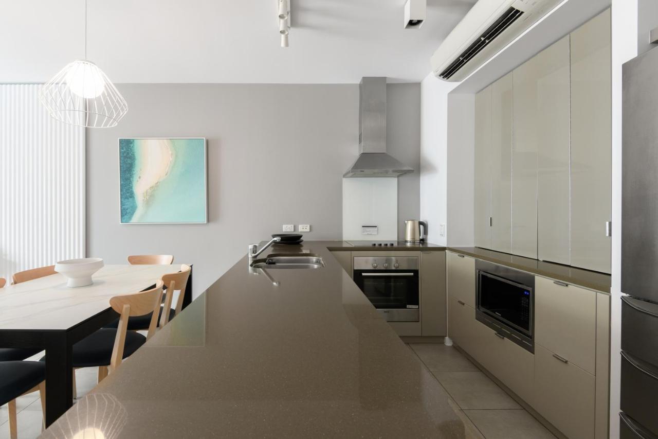 Beach Club Port Douglas Luxury Apartments Exterior foto